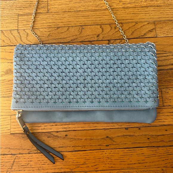 Urban Expressions Neela Woven Flap Clutch - Picture 4 of 10